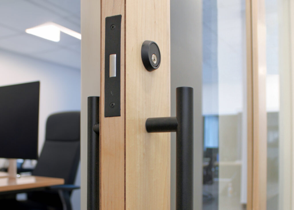 Black Ano Handle - Serenity Sliding Door Systems